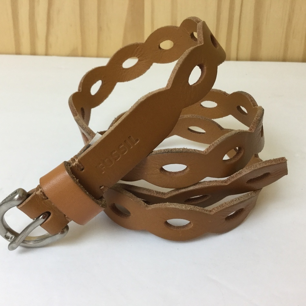 FOSSIL Women's Belt Cut Out Leather Brown